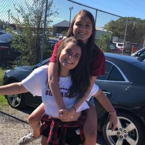 Meet your Posher, Sara